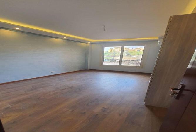 69832791 - صورة العقار 3