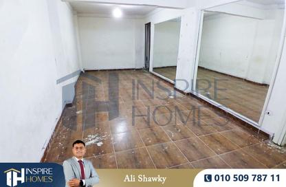 Apartment - 2 Bedrooms - 1 Bathroom for rent in Sidi Gaber - Hay Sharq - Alexandria