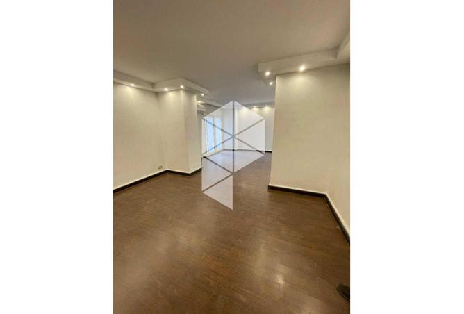 66432402 - Property Image 2