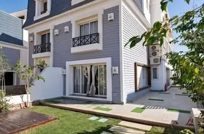 فيلا - 5 غرف نوم - 4 حمامات للبيع في بيراميدز هيلز - طريق مصر اسكندرية الصحراوي - مدينة 6 أكتوبر - الجيزة