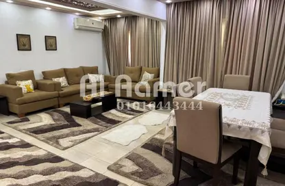 شقة - 3 غرف نوم - 2 حمامات للبيع في شارع 263 - المعادي الجديدة - حي المعادي - القاهرة