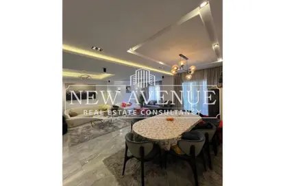 Apartment - 3 Bedrooms - 2 Bathrooms for sale in Stone Residence - 5th Settlement Compounds - The 5th Settlement - New Cairo City - Cairo