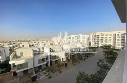 Apartment - 3 Bedrooms - 3 Bathrooms for sale in Beta Gardens - Hadayek October - 6 October City - Giza