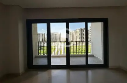 Apartment - 3 Bedrooms - 3 Bathrooms for sale in Park Side Residence - Zed Towers - Sheikh Zayed Compounds - Sheikh Zayed City - Giza