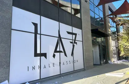 مساحات مكتبية - استوديو - 2 حمامات للبيع في سكاى واك - طريق مصر اسكندرية الصحراوي - الجيزة