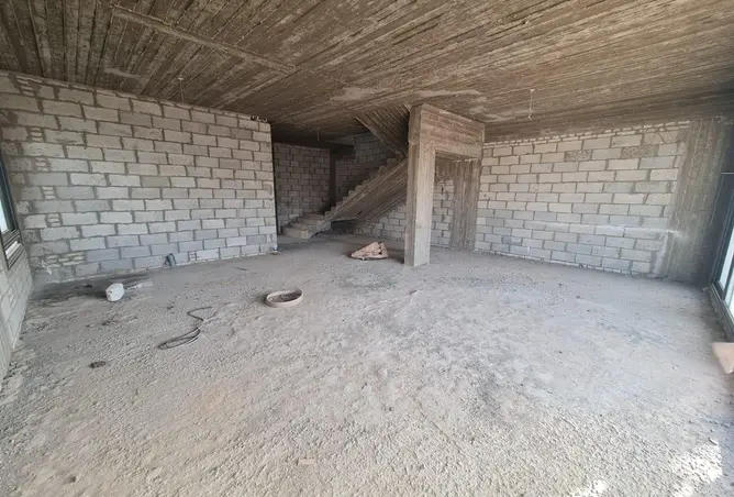8678186 - Property Image 2