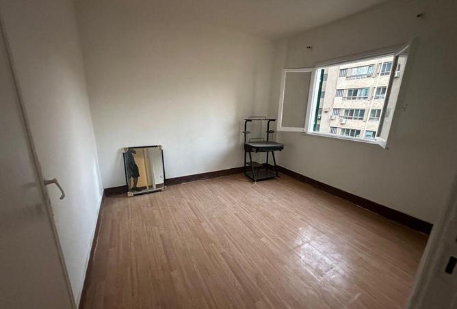 70629121 - Property Image 2