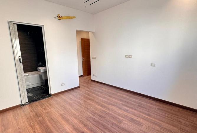 8614821 - Property Main Image