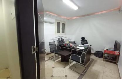 Clinic - Studio - 2 Bathrooms for rent in Abbas Al Akkad St. - 1st Zone - Nasr City - Cairo