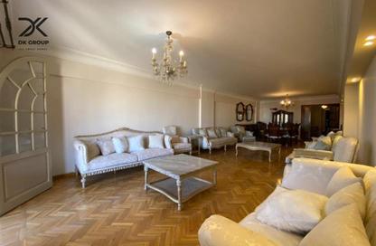 Apartment - 3 Bedrooms - 2 Bathrooms for sale in Kamal Eldin Salah St. - Smouha - Hay Sharq - Alexandria