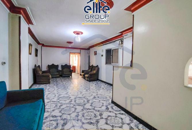 76513117 - Property Image 2