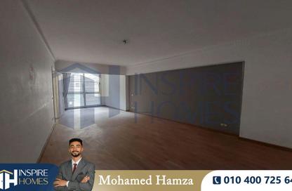 Apartment - 2 Bedrooms - 2 Bathrooms for sale in 14th of May Bridge - Smouha - Hay Sharq - Alexandria