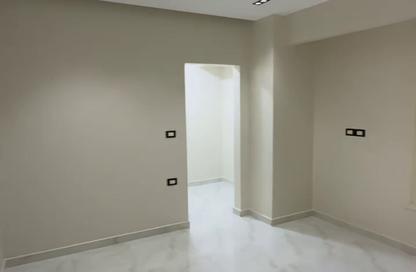 Apartment - 3 Bedrooms - 2 Bathrooms for rent in Katameya Gardens - El Katameya Compounds - El Katameya - New Cairo City - Cairo