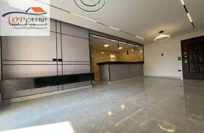 Apartment - 2 Bedrooms - 2 Bathrooms for sale in Madinaty - Cairo