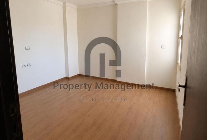 82608789 - Property Image 3