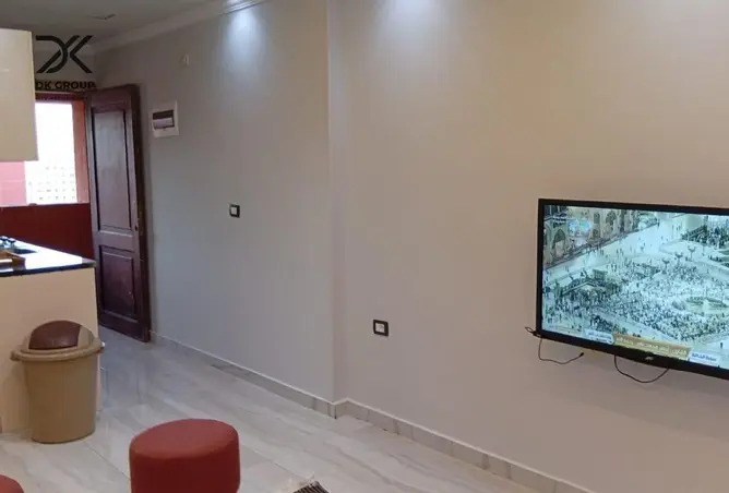 8424060 - Property Image 3