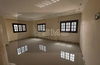 Apartment - 4 Bedrooms - 2 Bathrooms for rent in Street155 - District 4 - The 5th Settlement - New Cairo City - Cairo