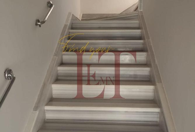 67217320 - صورة العقار 2