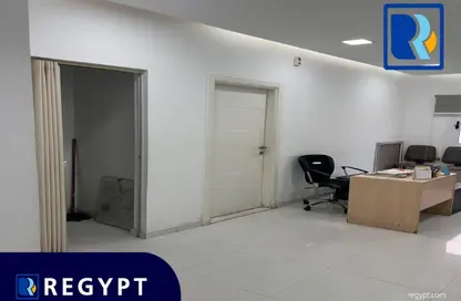 مساحات مكتبية - 2 غرف نوم - 1 حمام للايجار في سرايات المعادي - حي المعادي - القاهرة