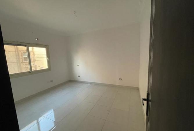 97711786 - Property Image 2