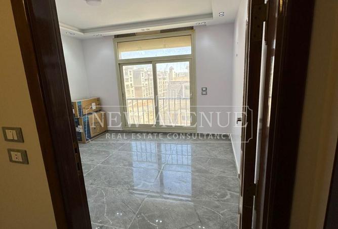 101202703 - Property Image 3