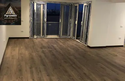 Apartment - 3 Bedrooms - 3 Bathrooms for rent in Mountain View iCity October - 6 October Compounds - 6 October City - Giza