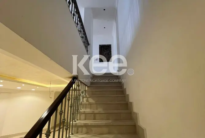 114888213 - Property Image 3