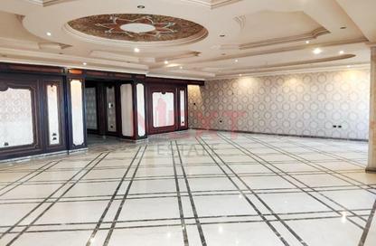 Apartment - 4 Bedrooms - 3 Bathrooms for sale in Zaki Ragab St. - Smouha - Hay Sharq - Alexandria