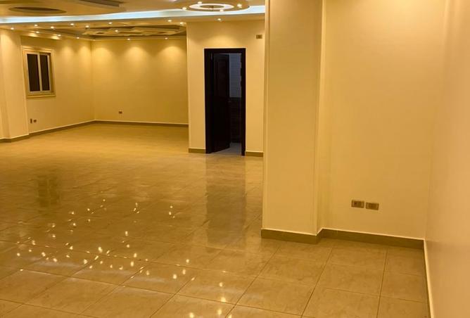 98830747 - صورة العقار 3
