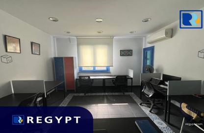 Co-Working Space - Studio - 1 Bathroom for rent in Haroun St. - Dokki - Giza