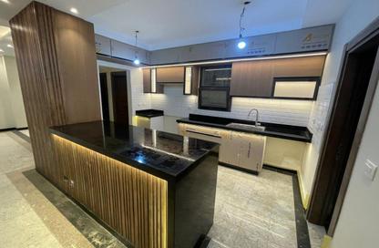 Penthouse - 3 Bedrooms - 5 Bathrooms for rent in Eastown - 5th Settlement Compounds - The 5th Settlement - New Cairo City - Cairo