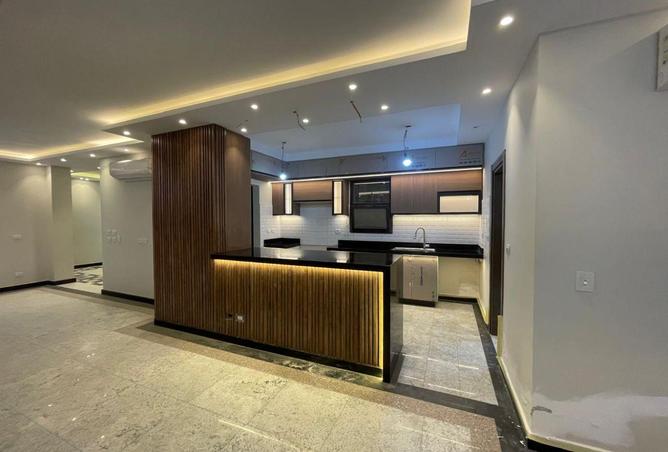 98544754 - Property Image 3