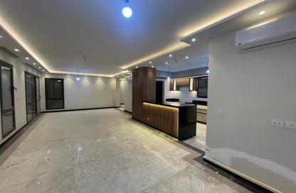 Penthouse - 3 Bedrooms - 5 Bathrooms for rent in Eastown - 5th Settlement Compounds - The 5th Settlement - New Cairo City - Cairo Penthouse - 3 Bedrooms - 5 Bathrooms for rent in Eastown - 5th Settlement Compounds - The 5th Settlement - New Cairo City - Cairo