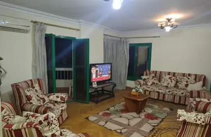 Apartment - 3 Bedrooms - 2 Bathrooms for sale in Lozaka St. - 6th Zone - Nasr City - Cairo