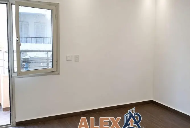 87516165 - صورة العقار 3