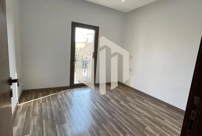 111581952 - Property Image 3