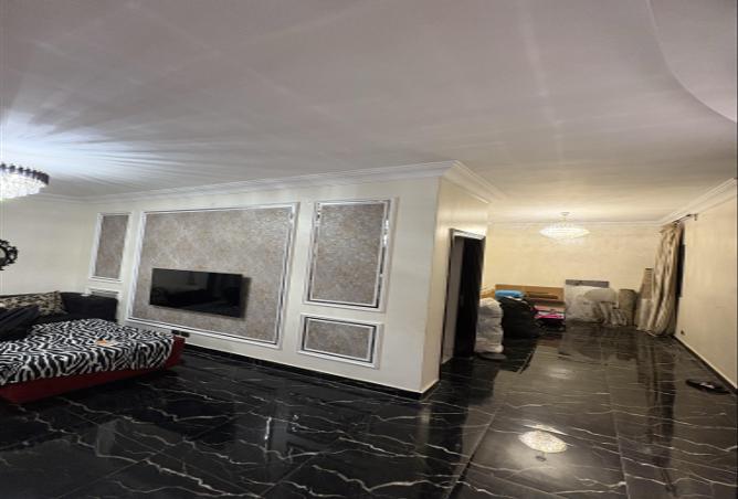 67222331 - Property Image 2