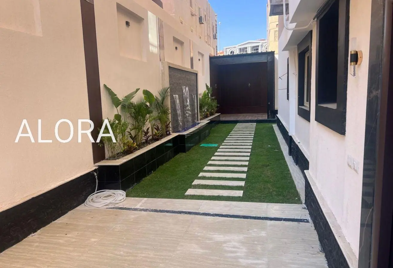 118794305 - Property Main Image