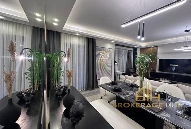 98543294 - Property Image 2