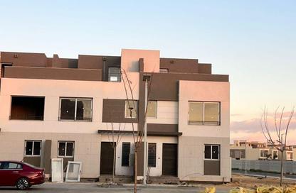 Townhouse - 3 Bedrooms - 3 Bathrooms for sale in Palm Hills New Cairo - 5th Settlement Compounds - The 5th Settlement - New Cairo City - Cairo