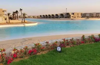 Apartment - 2 Bedrooms - 2 Bathrooms for sale in Azha - Al Ain Al Sokhna - Suez