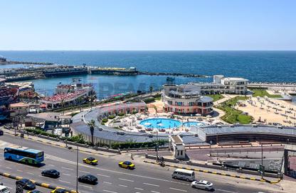 Apartment - 2 Bedrooms - 1 Bathroom for rent in Al Geish Road - Roushdy - Hay Sharq - Alexandria Apartment - 2 Bedrooms - 1 Bathroom for rent in Al Geish Road - Roushdy - Hay Sharq - Alexandria
