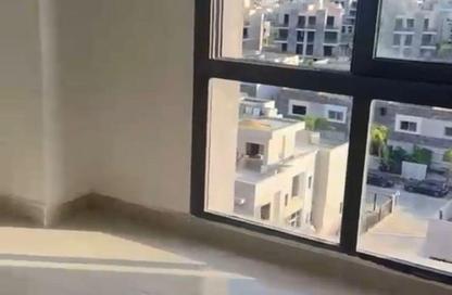 Penthouse - 4 Bedrooms - 3 Bathrooms for sale in Sun Capital - Fayoum Desert road - 6 October City - Giza