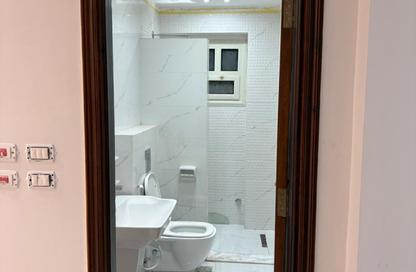 Apartment - 3 Bedrooms - 2 Bathrooms for rent in Street 33 - District 1 - The 5th Settlement - New Cairo City - Cairo
