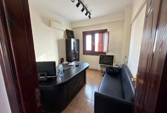 97416389 - Property Image 2