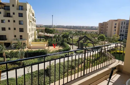 شقة - 2 غرف نوم - 3 حمامات للايجار في أو ويست - كمبوندات 6 أكتوبر - مدينة 6 أكتوبر - الجيزة