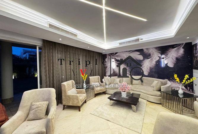 8652311 - Property Image 2