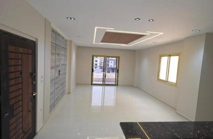 Apartment - 3 Bedrooms - 2 Bathrooms for sale in Mohamed Naguib Axis - Abou El Houl - New Cairo City - Cairo