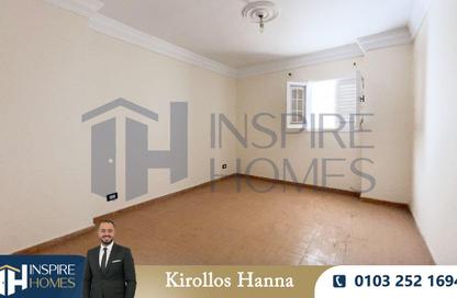 Apartment - 3 Bedrooms - 1 Bathroom for sale in Kafr Abdo - Roushdy - Hay Sharq - Alexandria