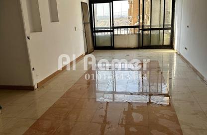Apartment - 3 - 2 for sale in Zahraa Al Maadi Tunnel - Degla - Hay El Maadi - Cairo